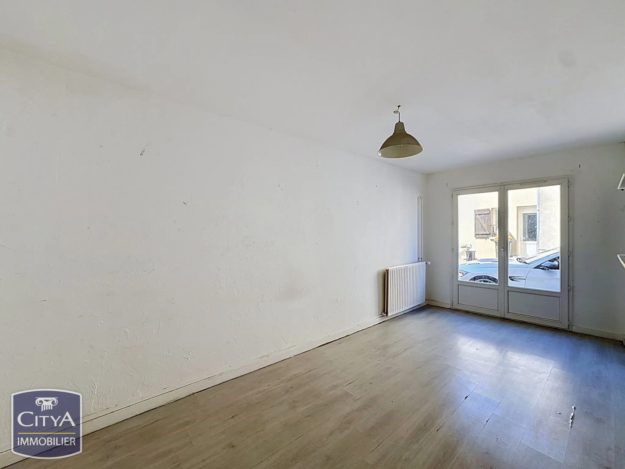 Photo 3 Immeuble 200m²
