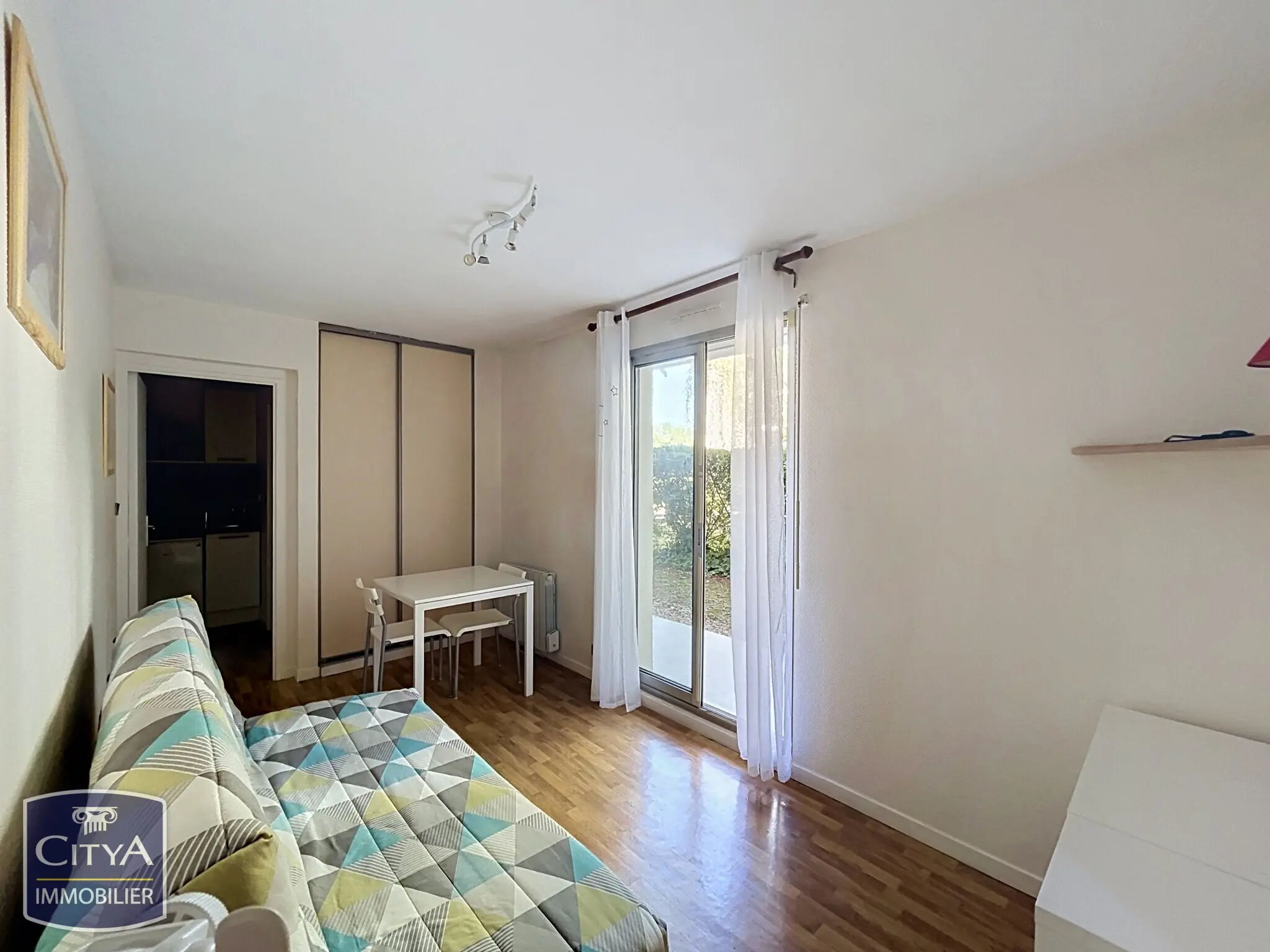 Photo 4 Appartement 1 pièce 18.21m²
