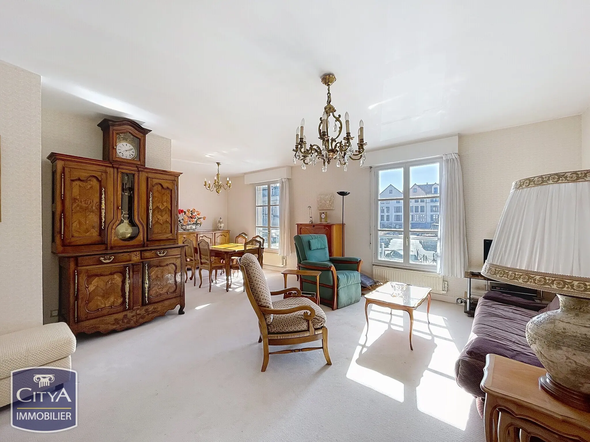 Photo 2 Appartement 5 pièces 97.97m²