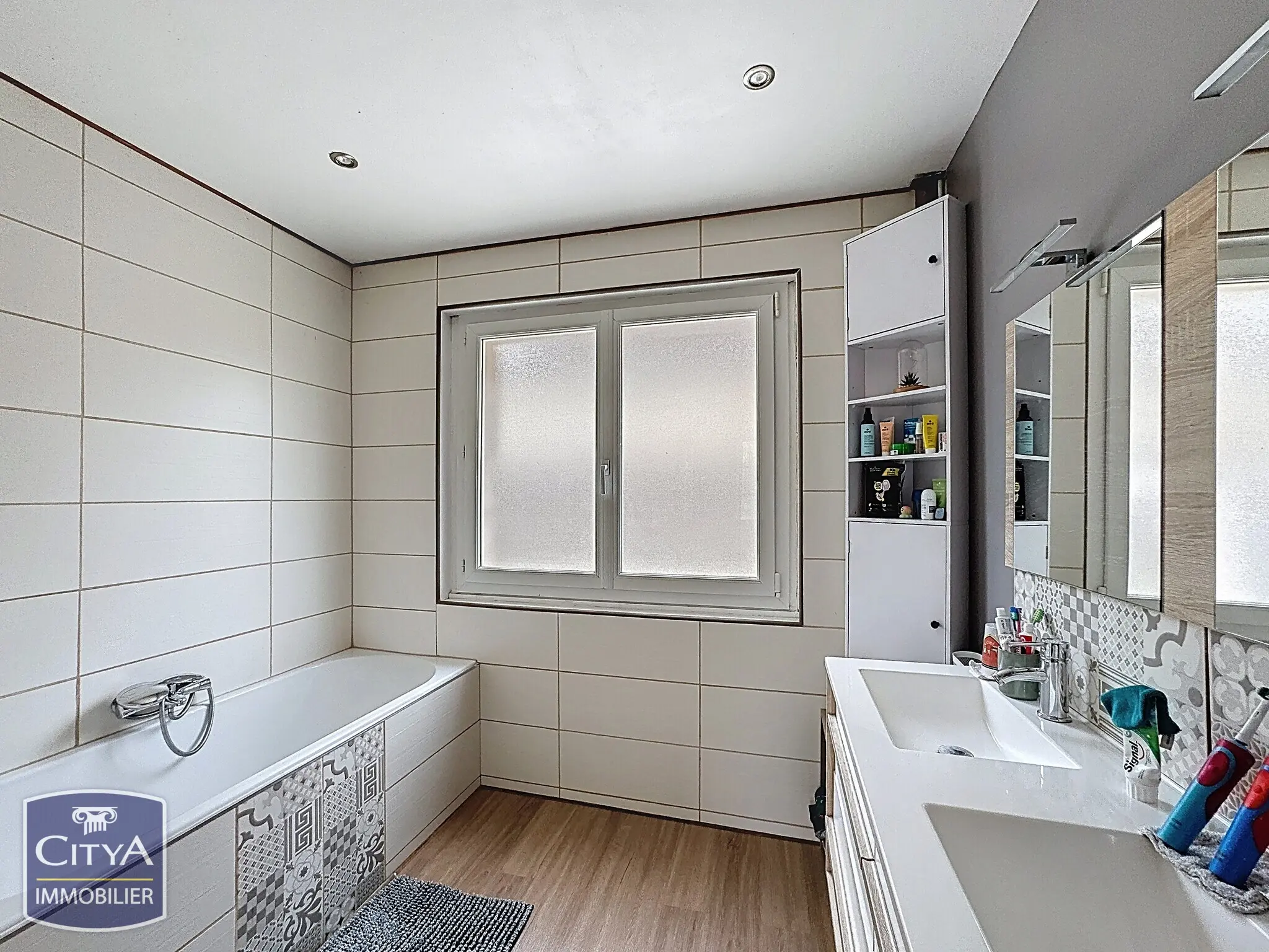 Photo 10 Maison 6 pièces 142m²