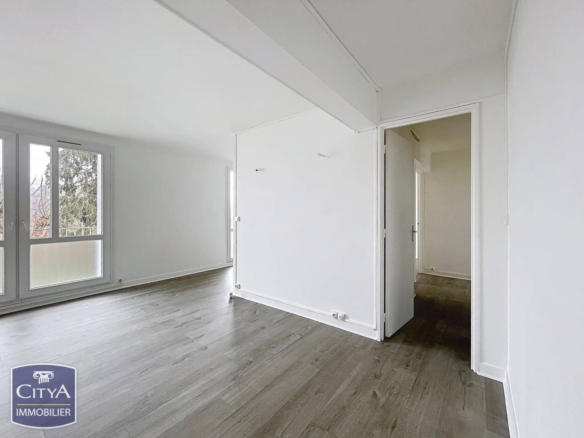 Photo 1 Appartement 4 pièces 64.44m²