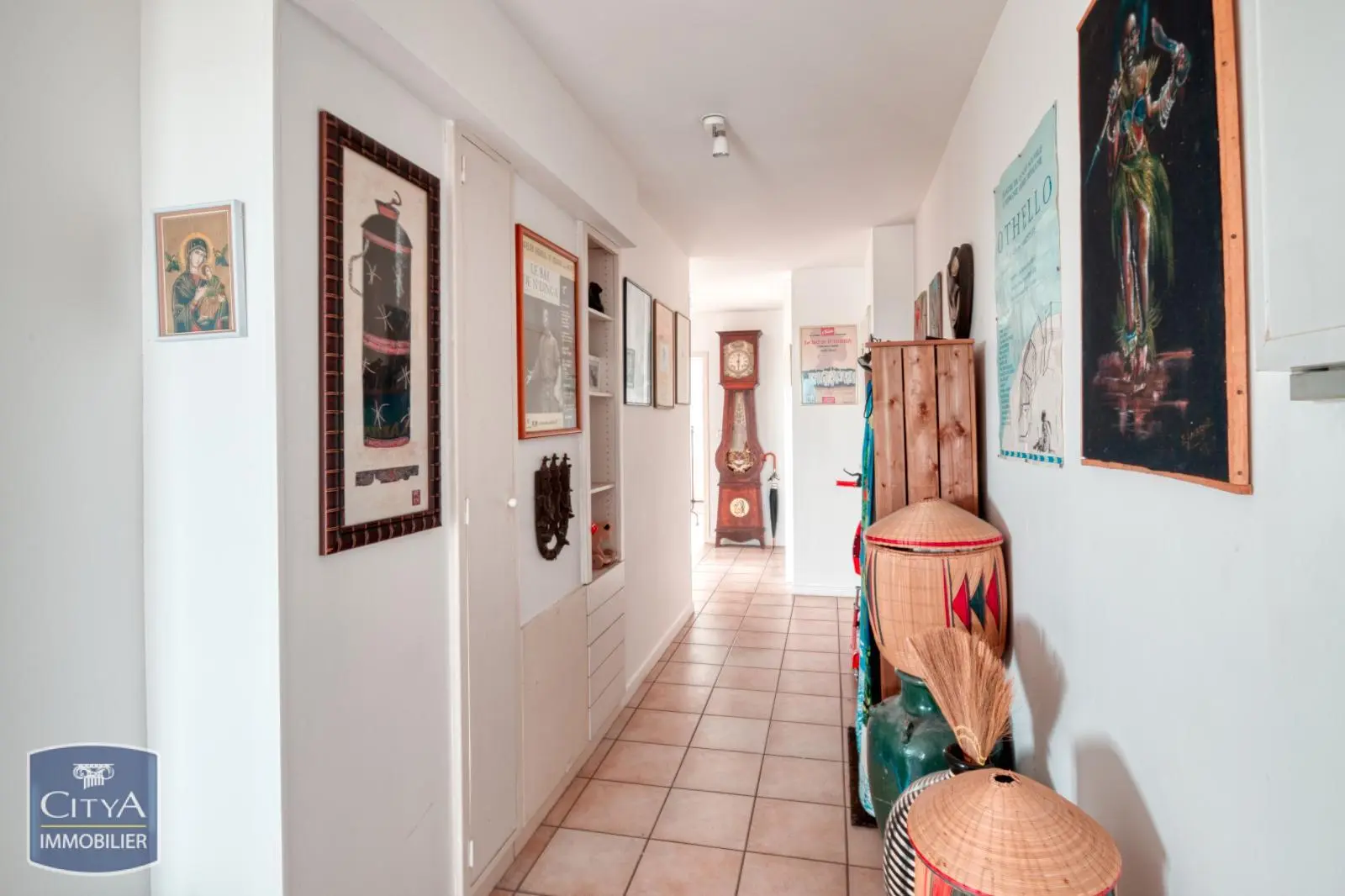 Photo 1 Appartement 5 pièces 136.87m²