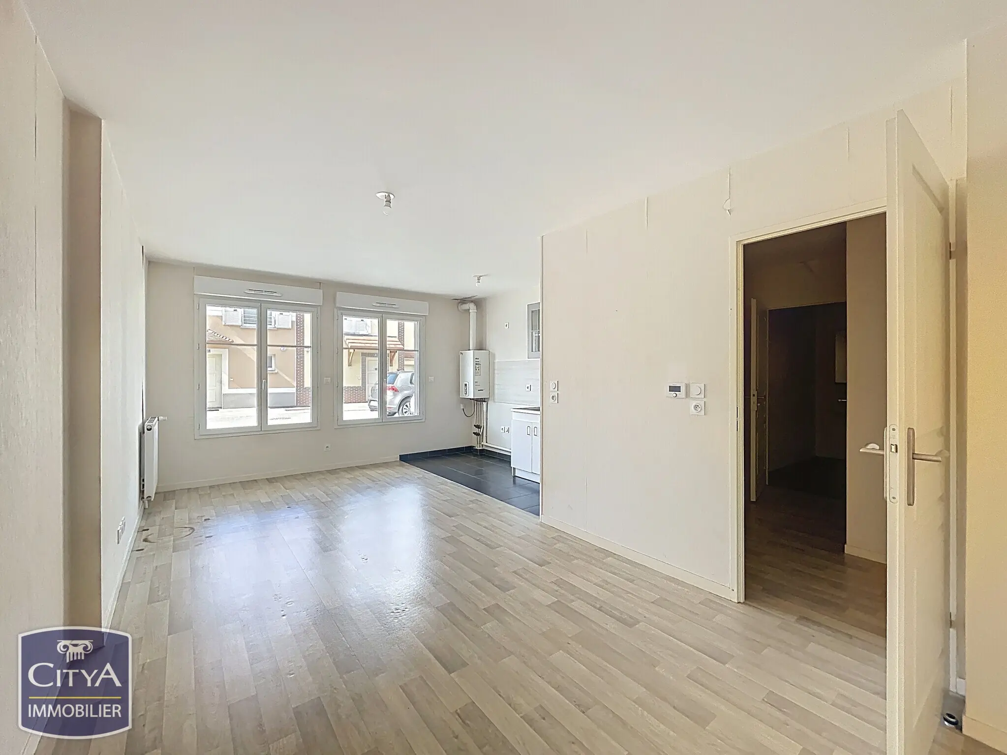 Photo 1 Appartement 1 pièce 34m²