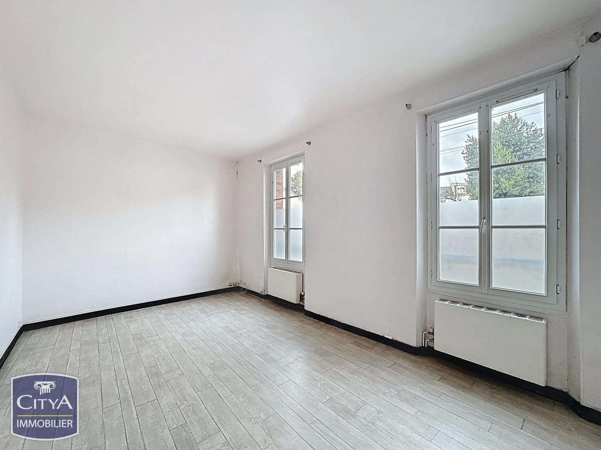 Photo 5 Immeuble 100m²