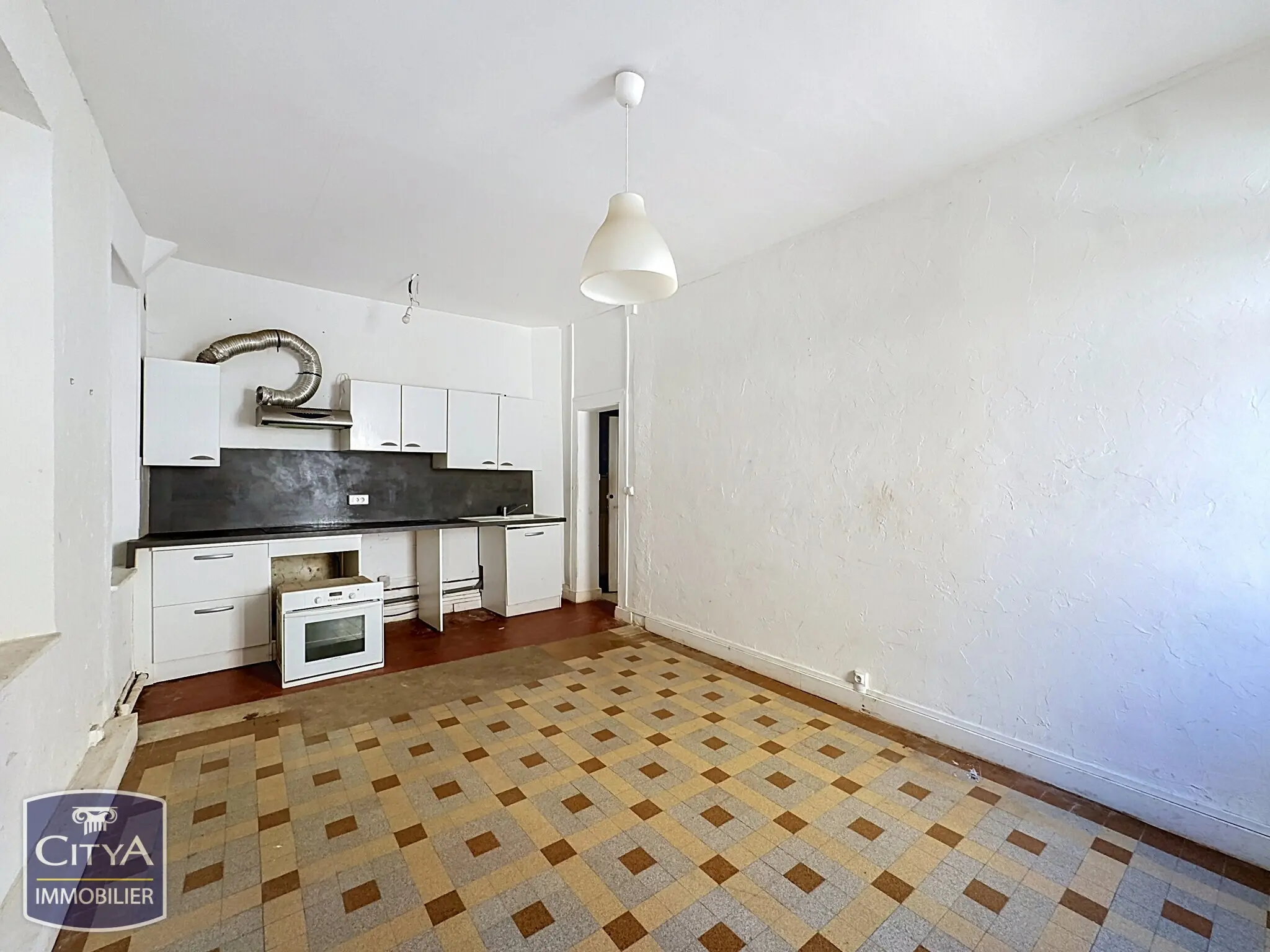 Photo 4 Immeuble 200m²