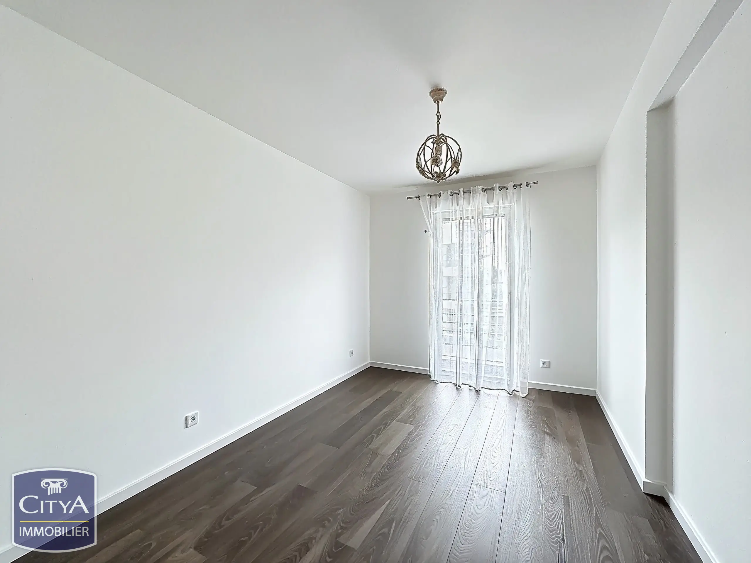 Photo 2 Appartement 2 pièces 55m²