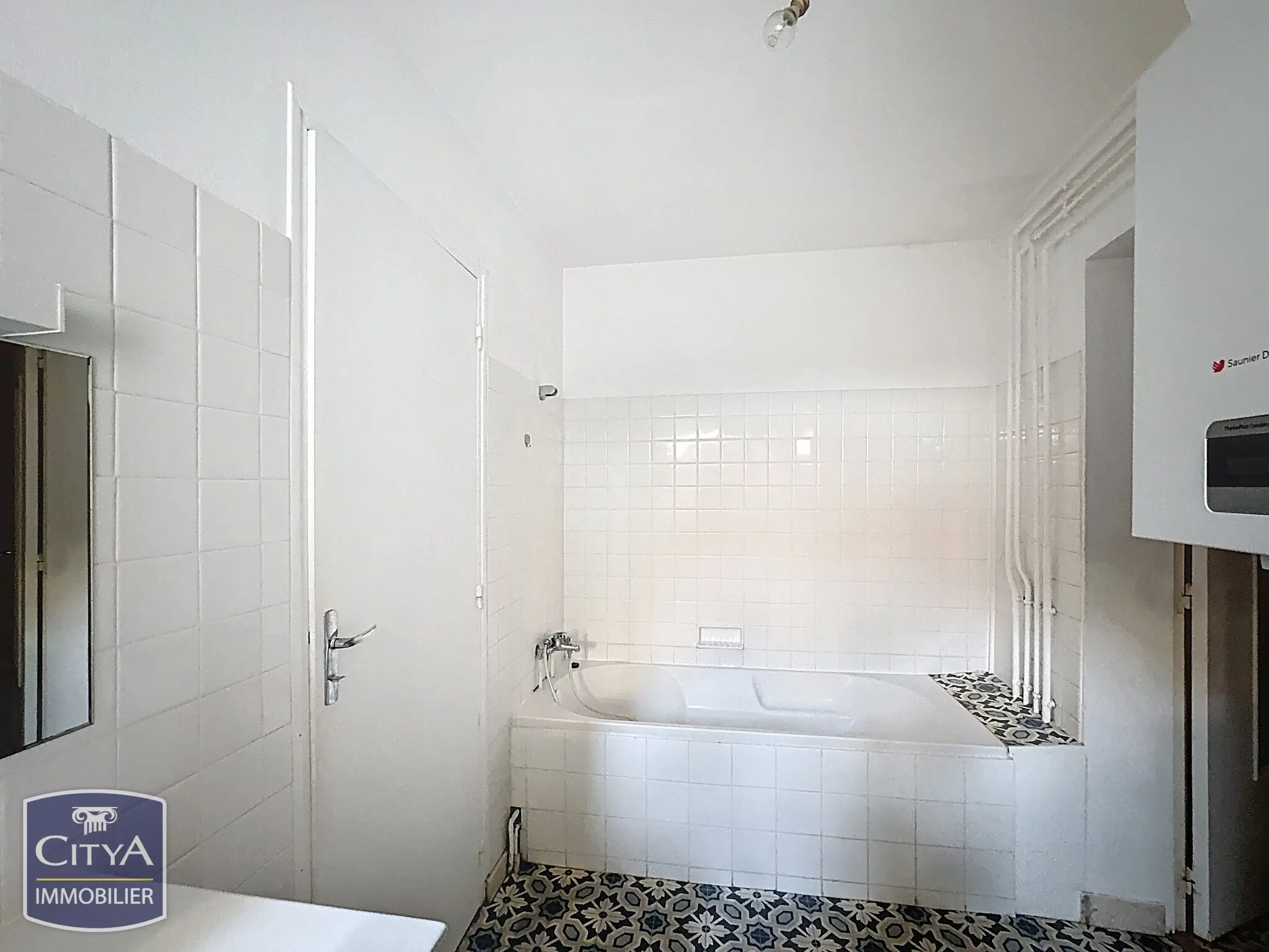 Photo 11 Immeuble 100m²