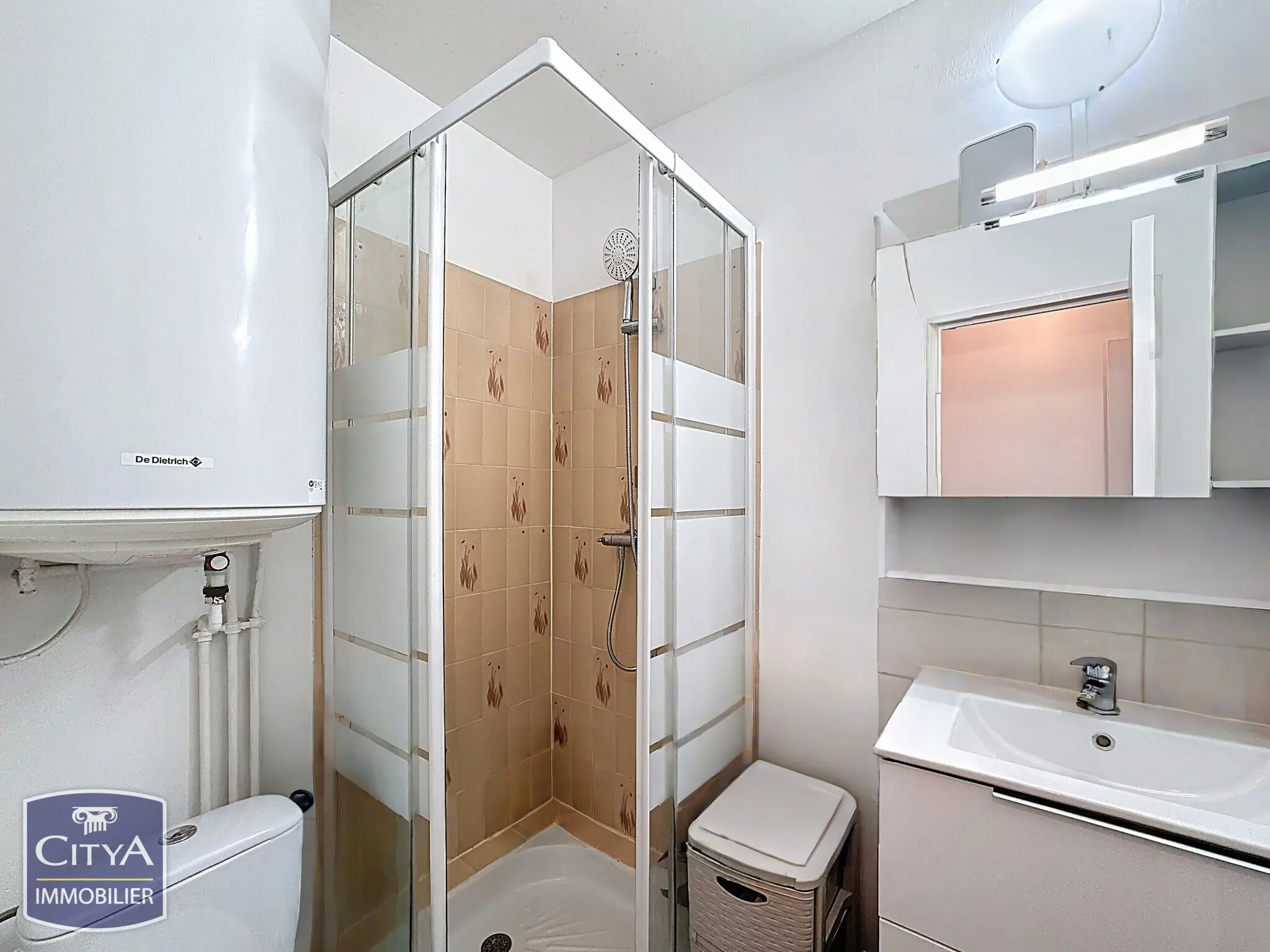 Photo 5 Appartement 1 pièce 18.21m²