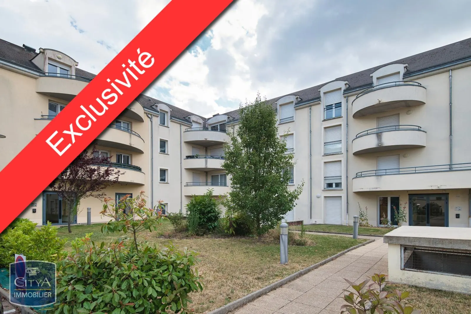 Photo 1 Appartement 1 pièce 30.96m²