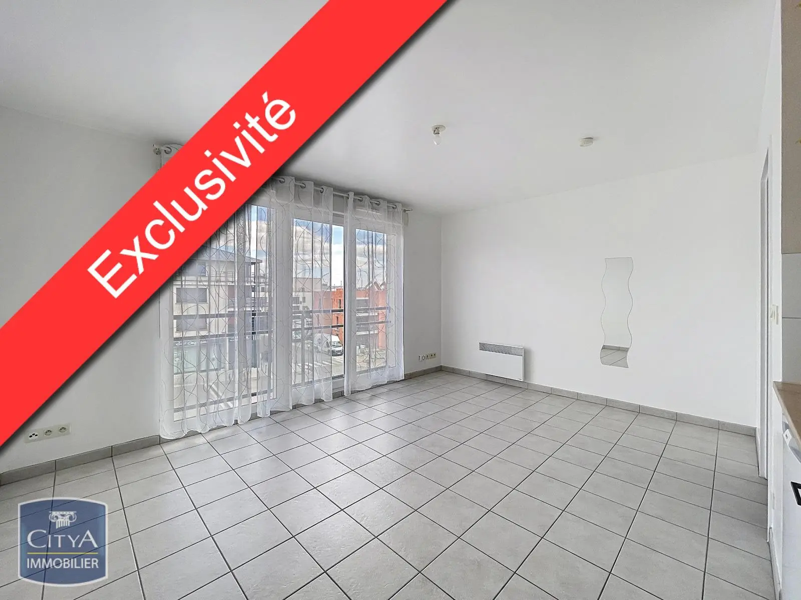Photo 1 Appartement 1 pièce 22.78m²
