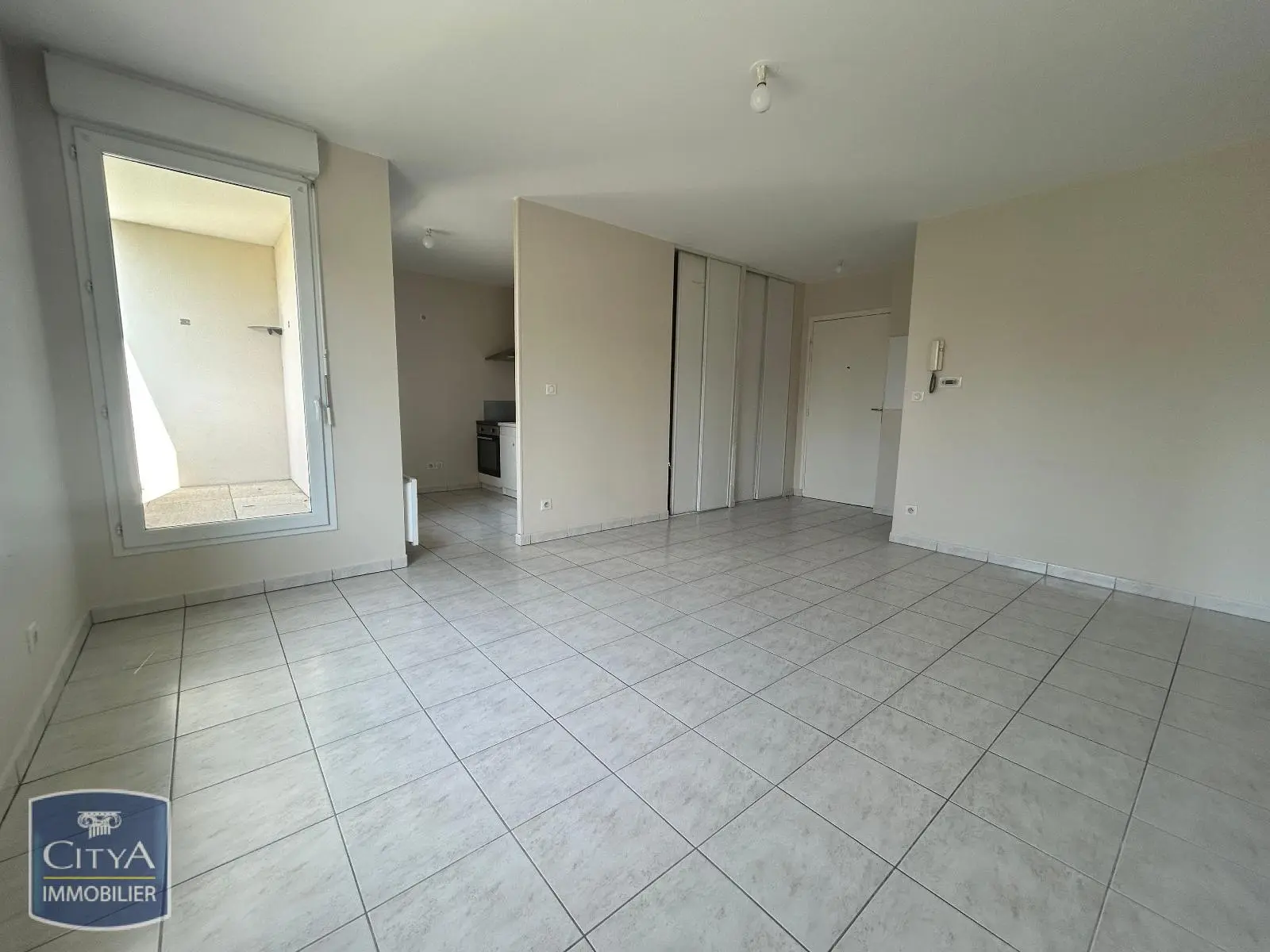 Photo 3 Appartement 2 pièces 46.32m²