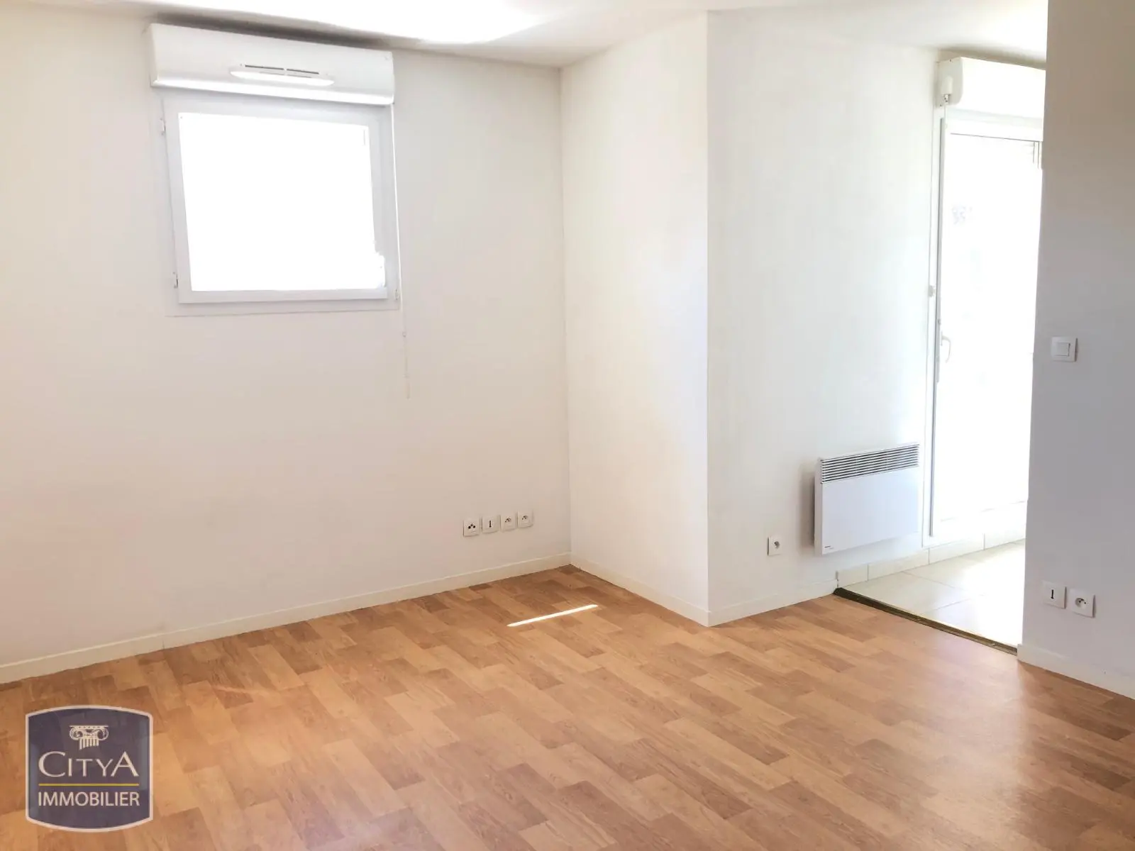 Photo 4 Appartement 1 pièce 23.84m²
