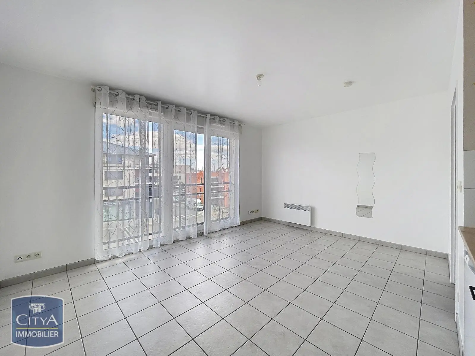 Photo 2 Appartement 1 pièce 22.78m²