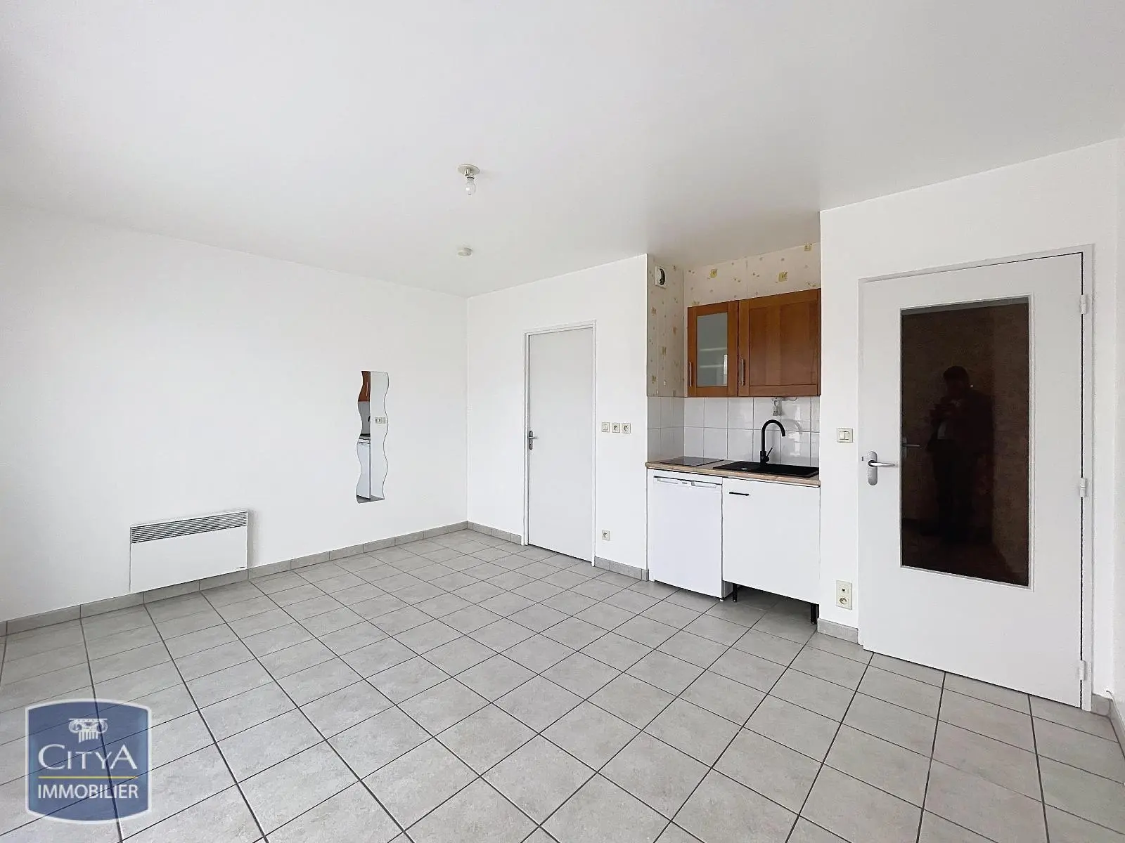 Photo 1 Appartement 1 pièce 22.78m²