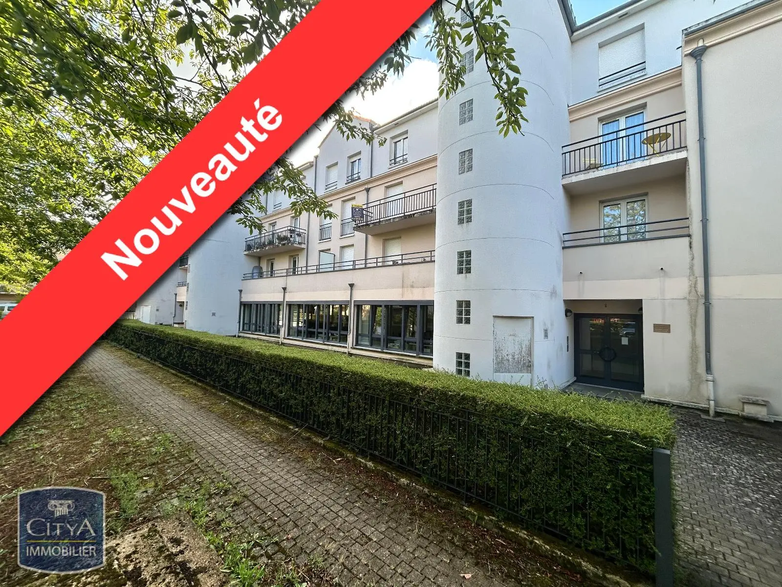 Photo 1 Appartement 1 pièce 34.05m²