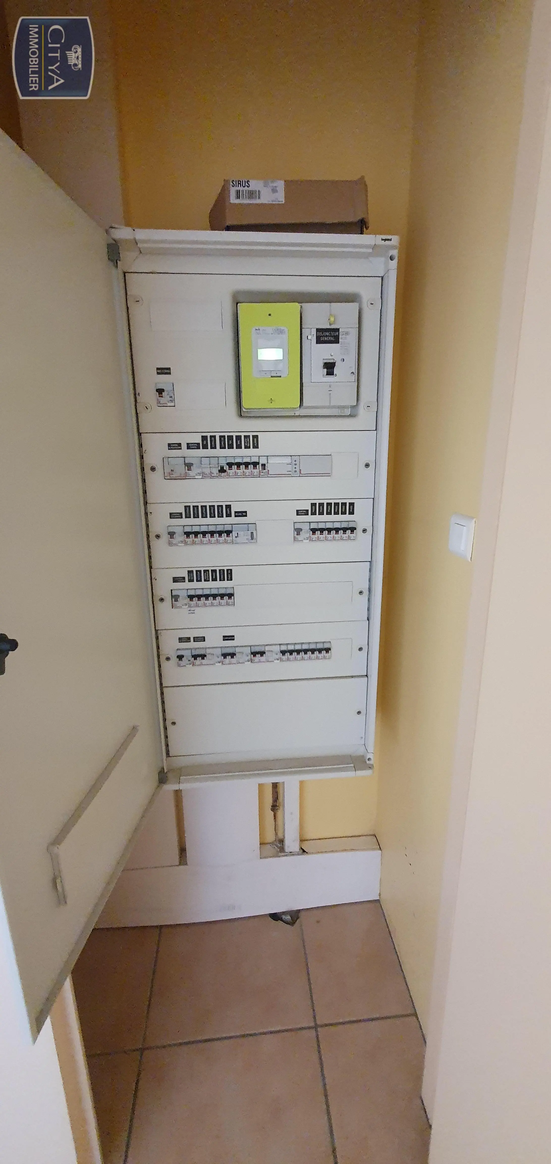 Photo 16 Local Professionnel 170m²