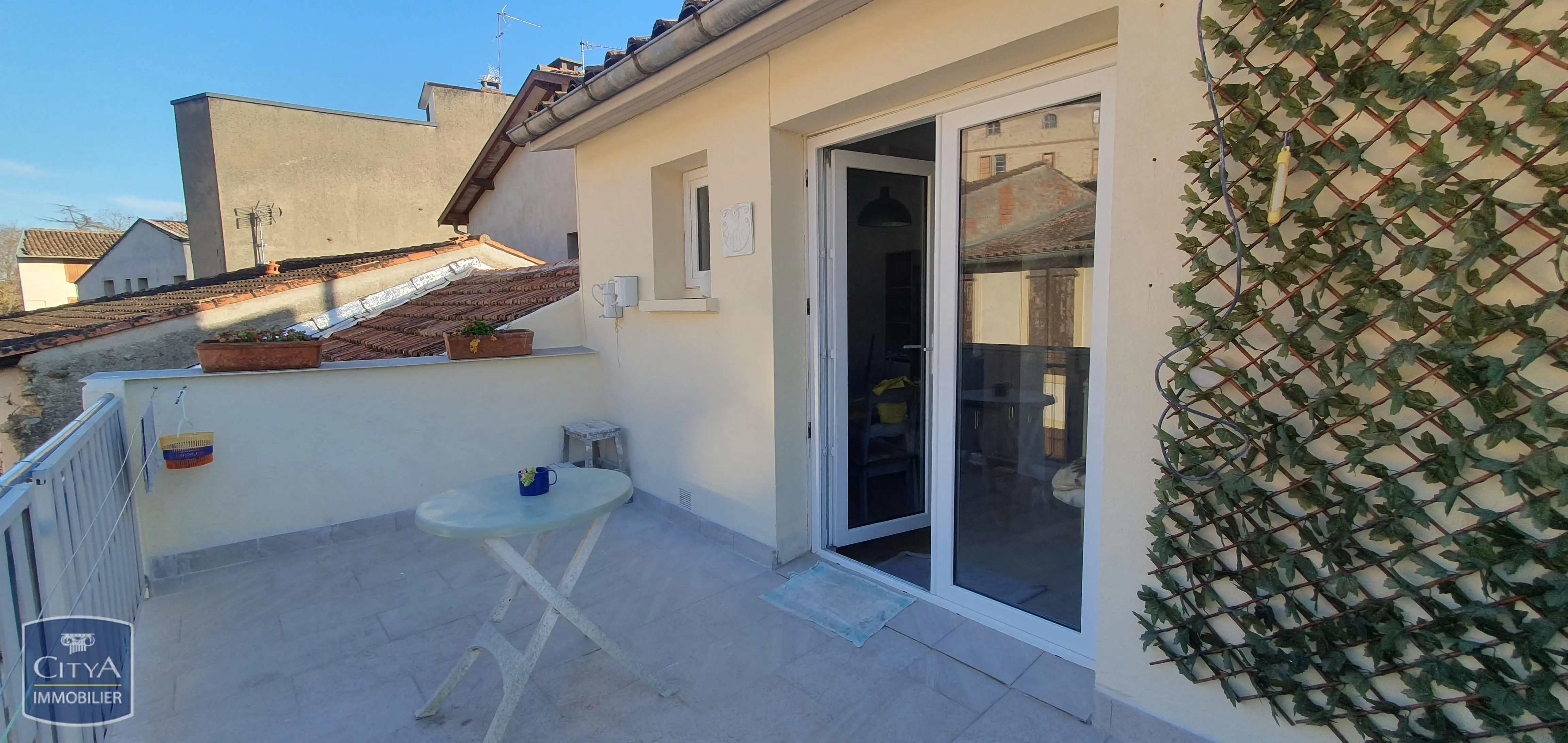 Photo 1 Maison 6 pièces 140m²