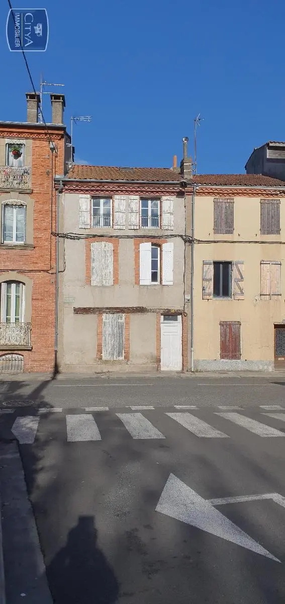 Photo 1 Immeuble 151m²