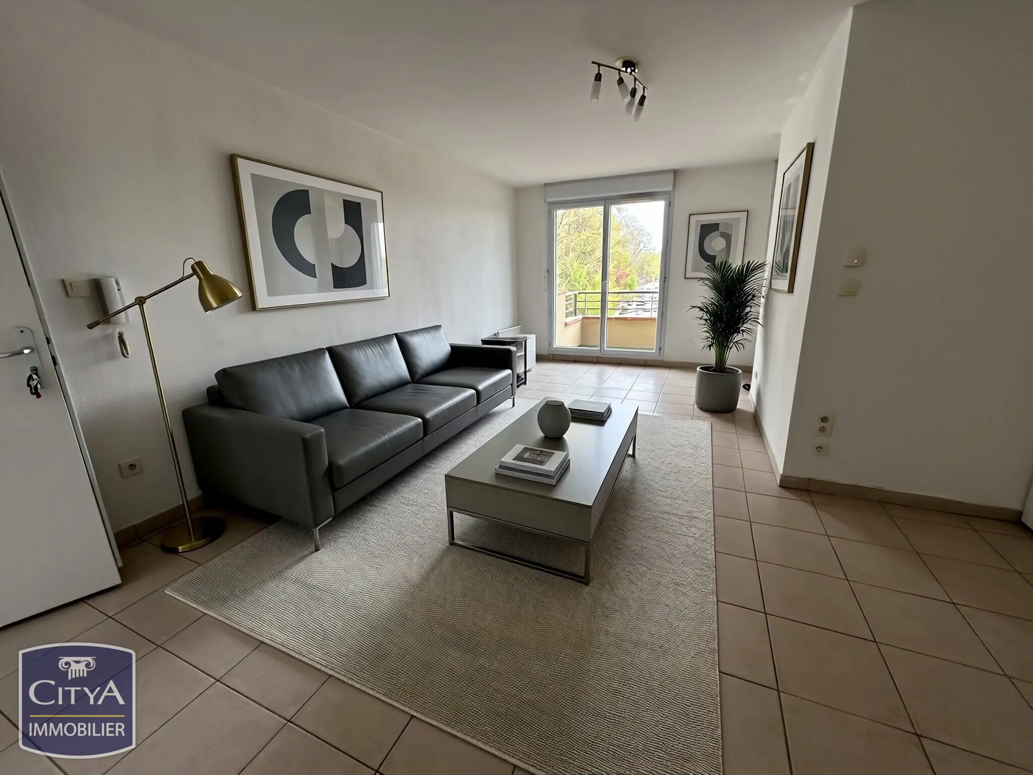 Photo 1 Appartement 2 pièces 47m²