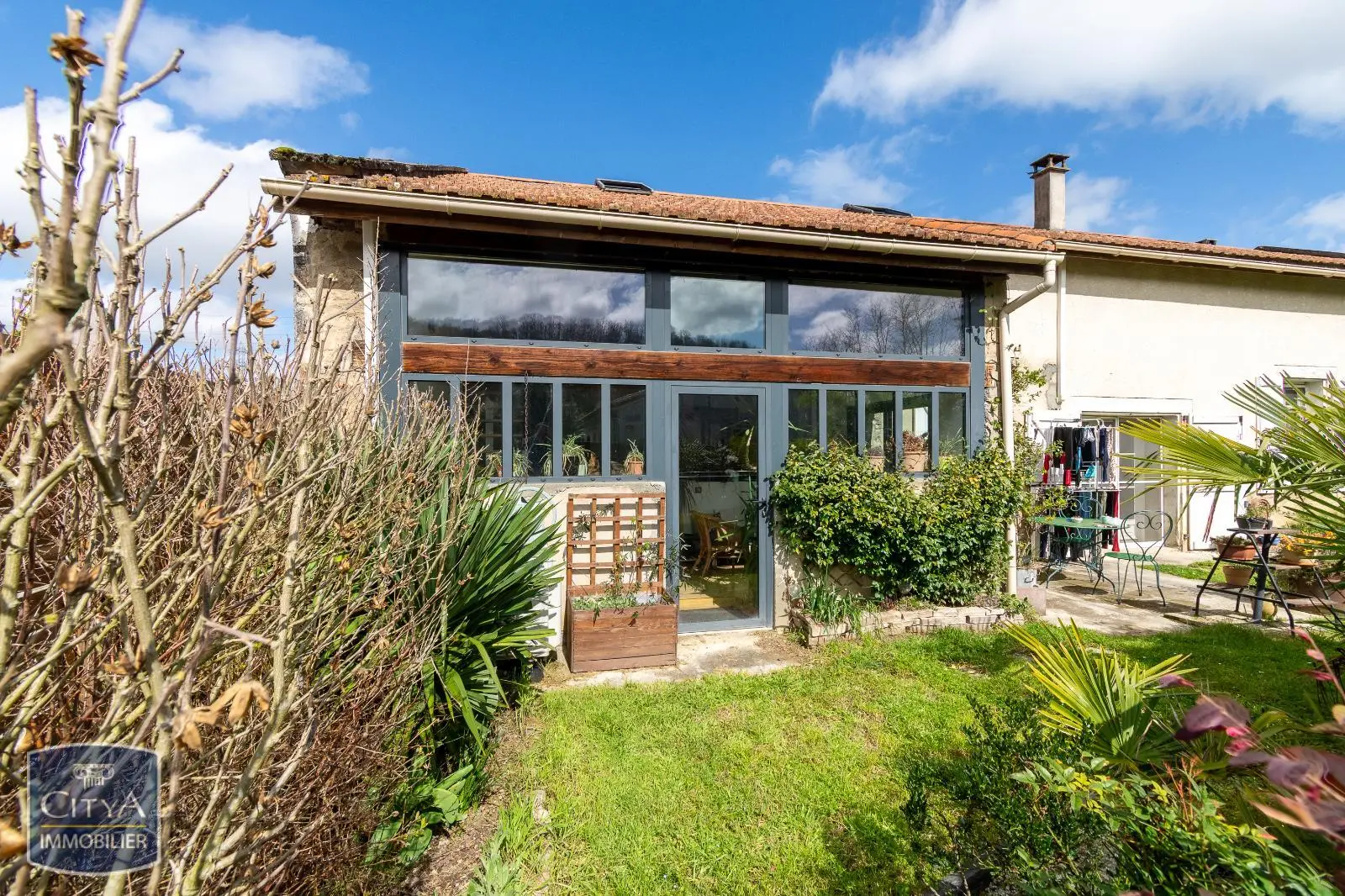 Photo 1 Maison 7 pièces 268m²