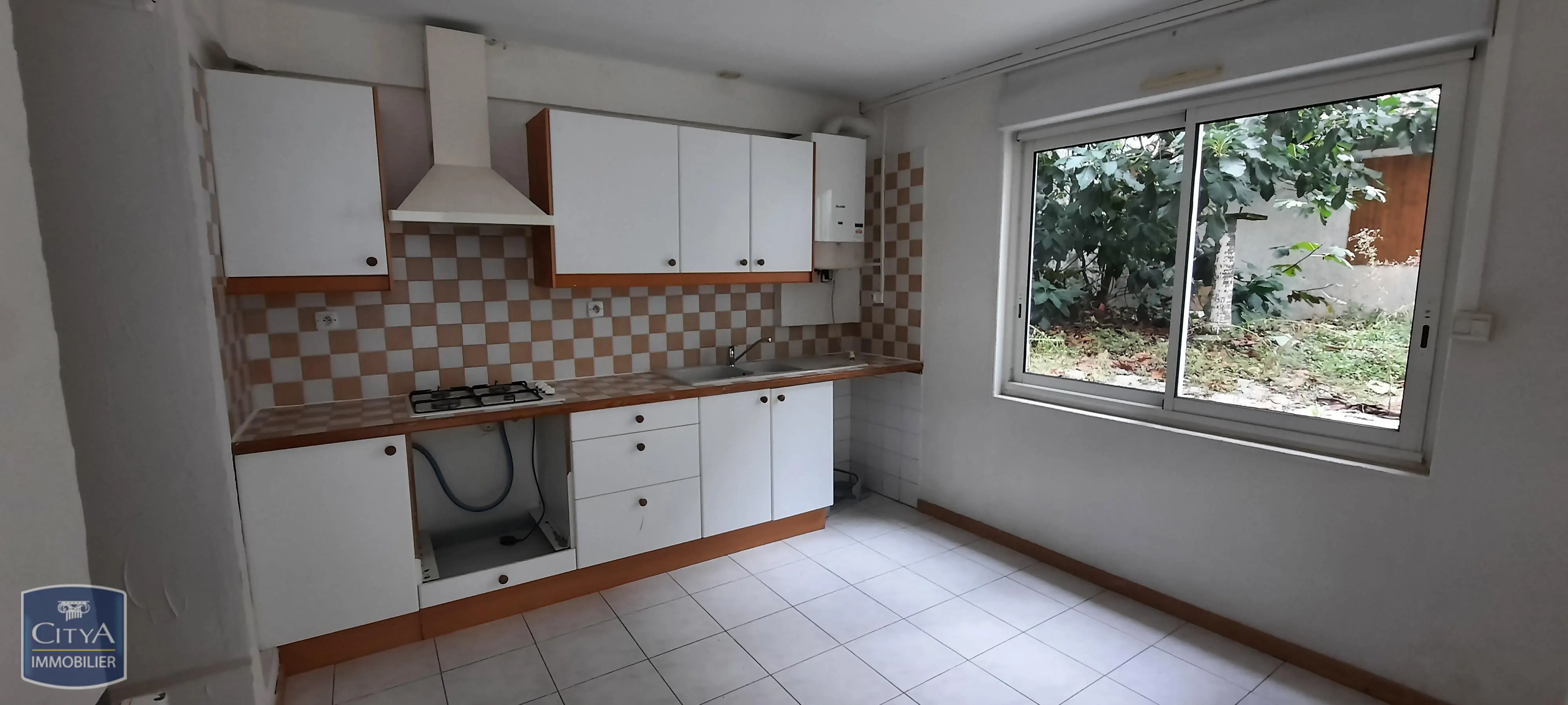 Photo 3 Immeuble 199m²