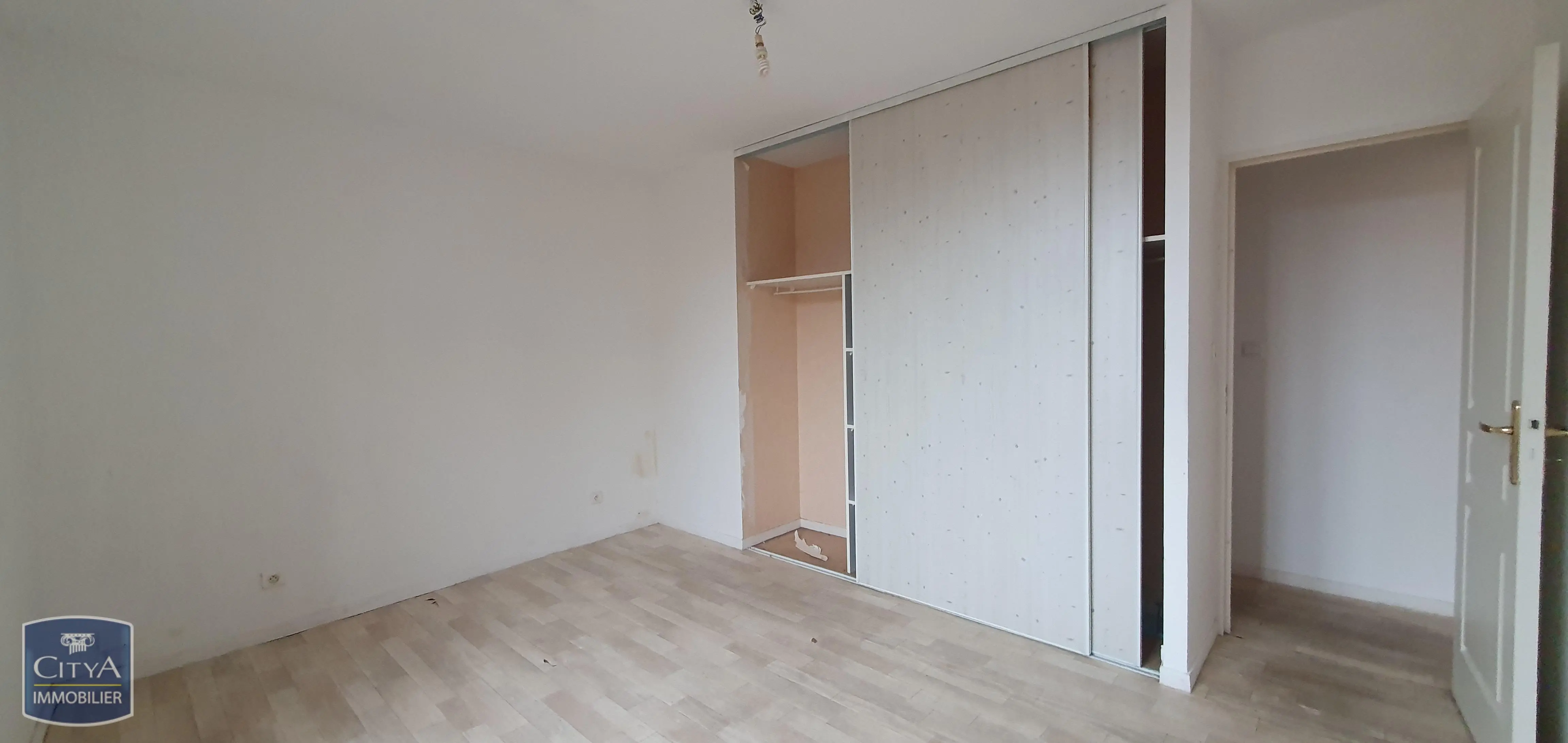 Photo 11 Appartement 4 pièces 95.92m²