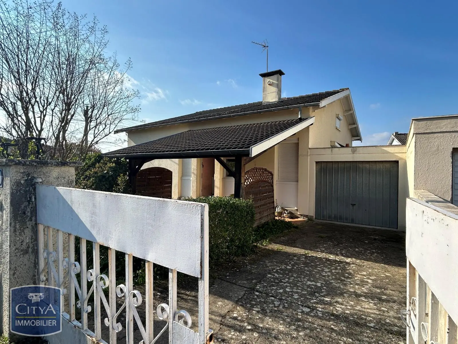 Photo 1 Maison 4 pièces 104m²