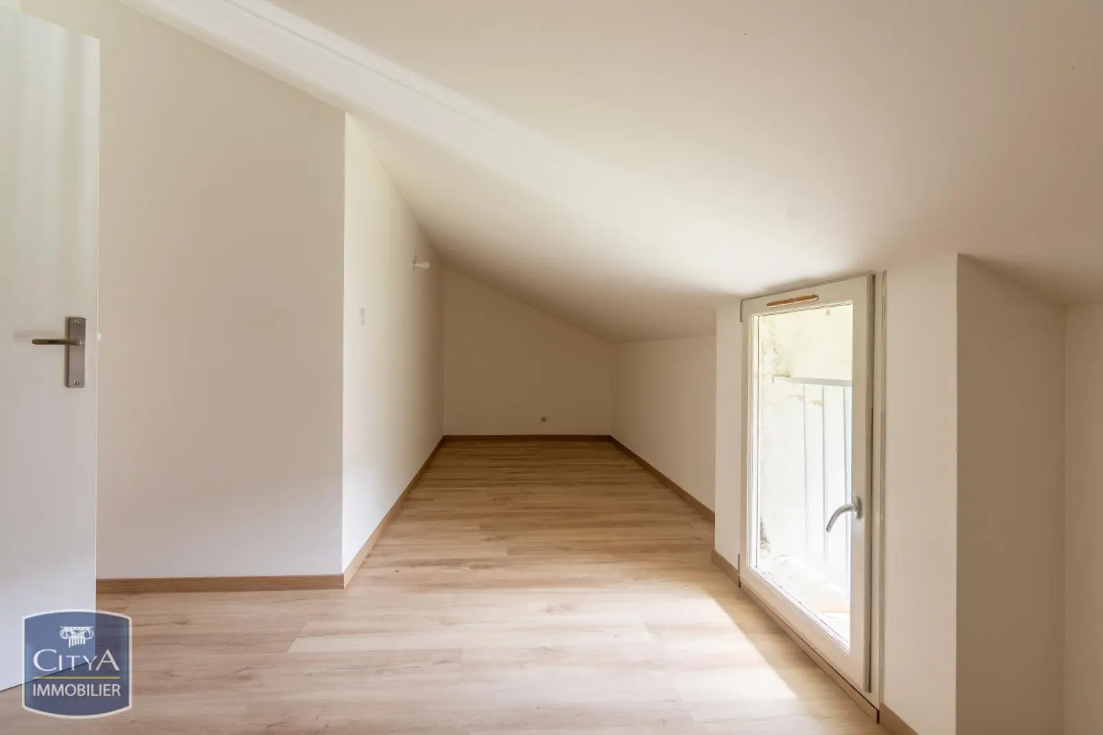 Photo 24 Maison 7 pièces 268m²