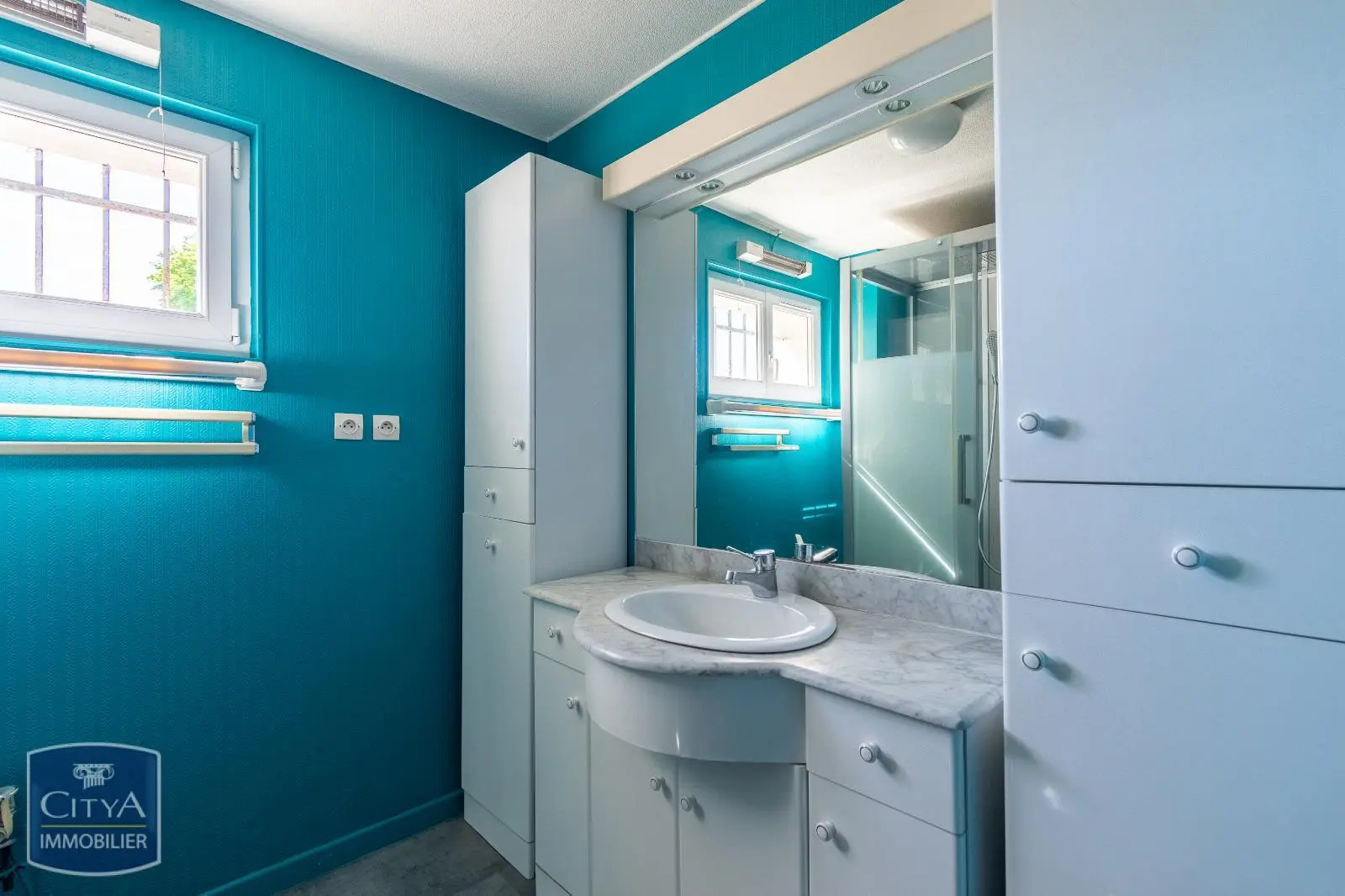 Photo 15 Maison 9 pièces 200m²