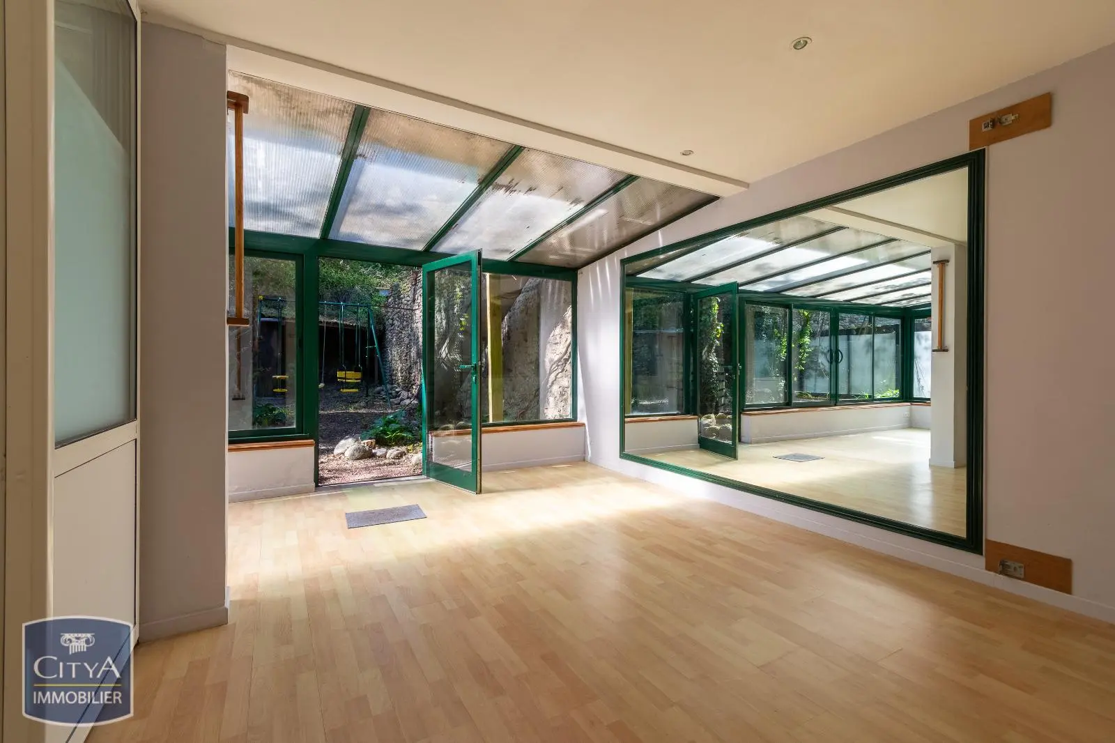 Photo 3 Maison 9 pièces 200m²