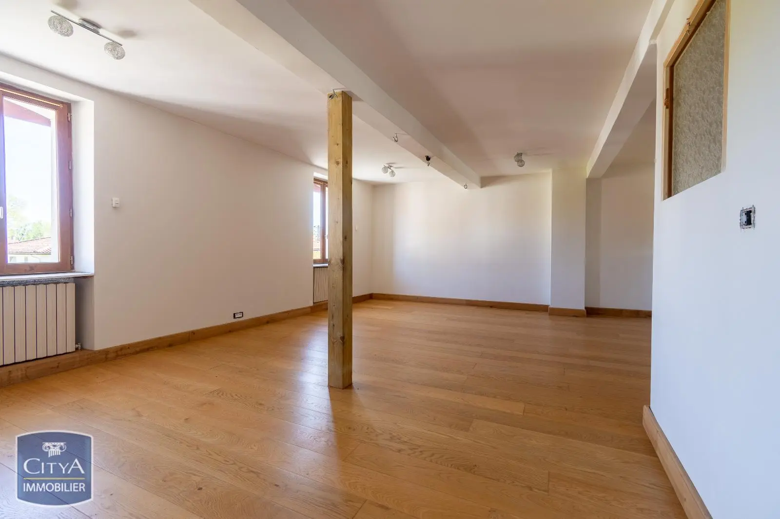 Photo 6 Maison 9 pièces 200m²