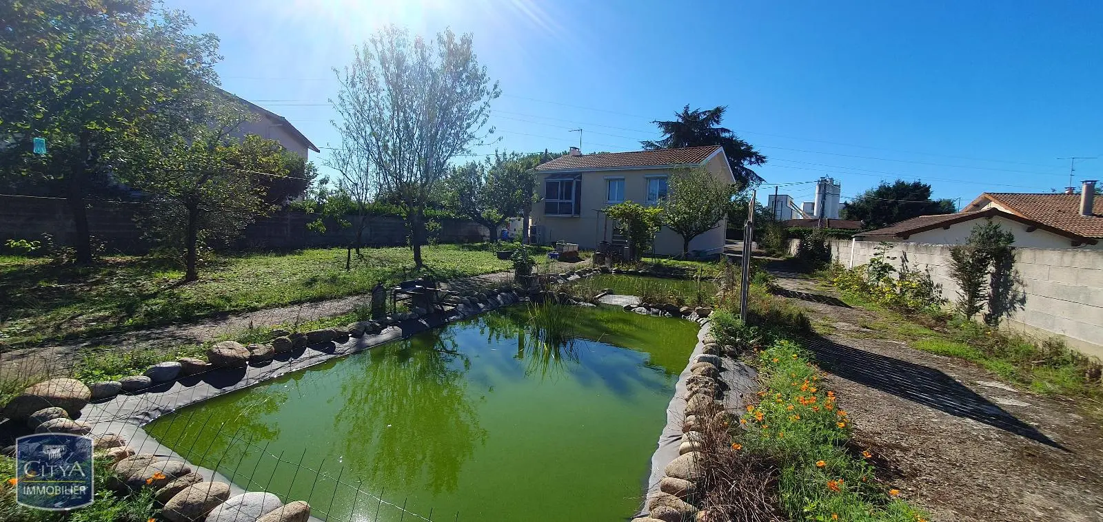 Photo 1 Maison 4 pièces 81m²