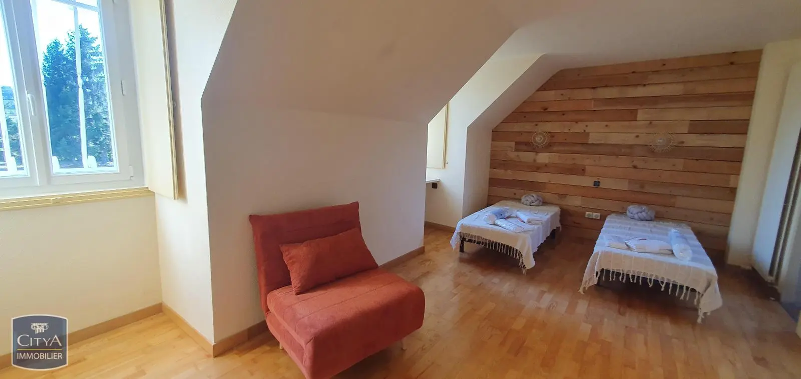 Photo 11 Maison 5 pièces 185m²