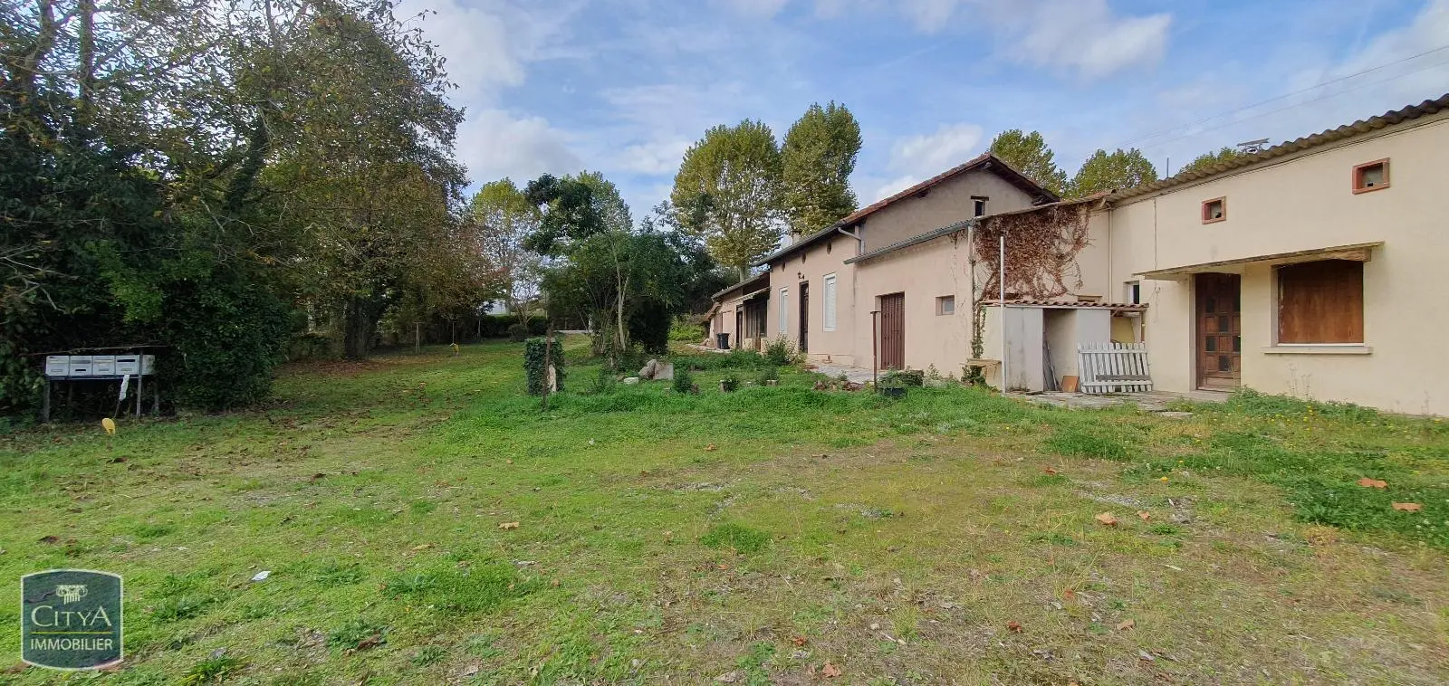 Photo 1 immeuble Escosse