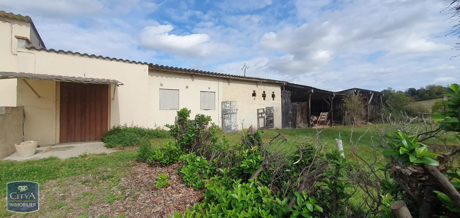 Photo 14 immeuble Escosse