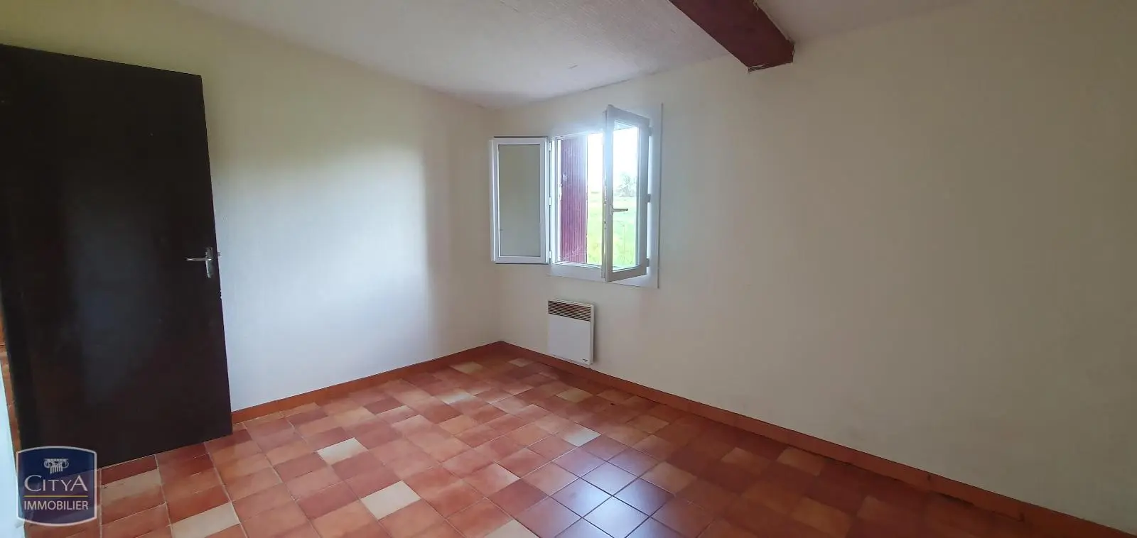 Photo 9 immeuble Escosse