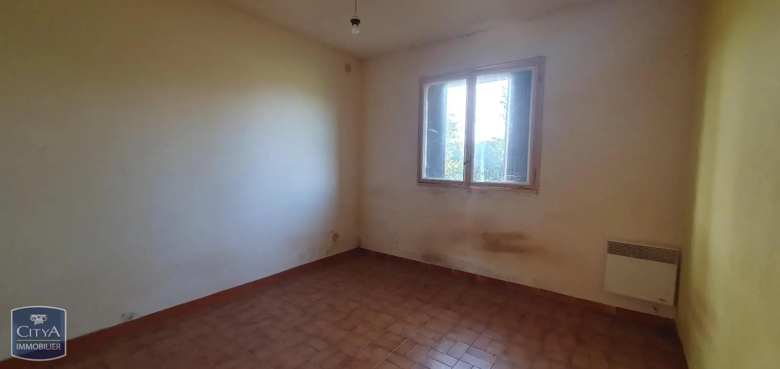 Photo 29 immeuble Escosse