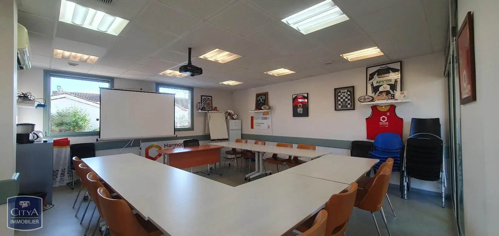 Photo 16 Local Commercial 739m²