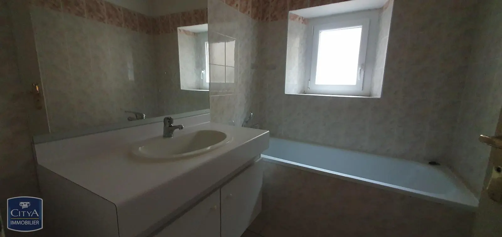 Photo 14 Appartement 4 pièces 96m²