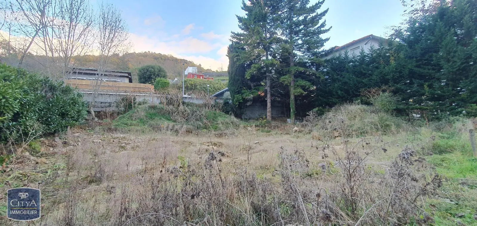 Photo 3 Terrain 659m²