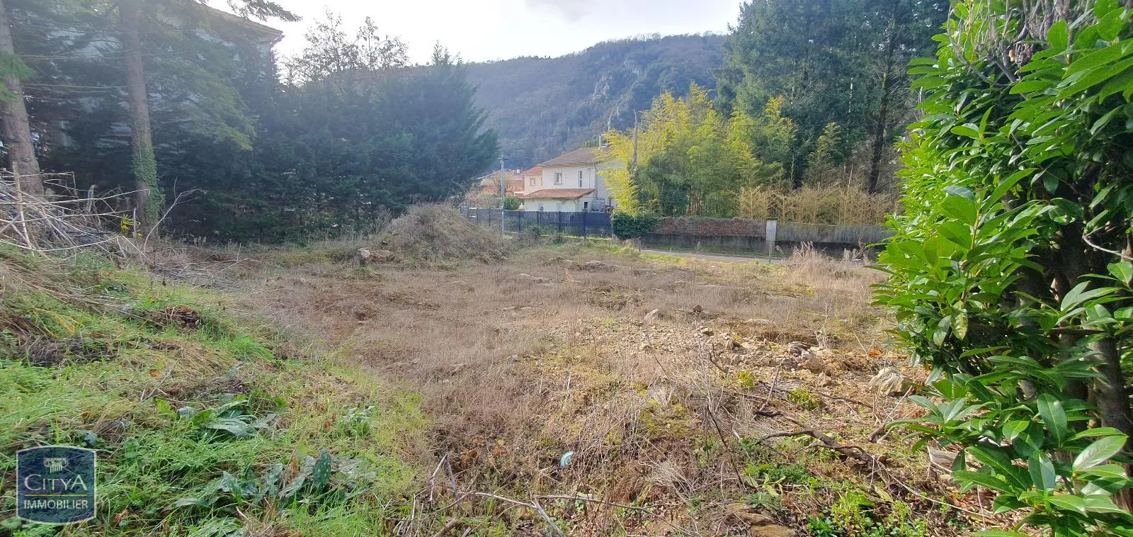 Photo 2 Terrain 659m²