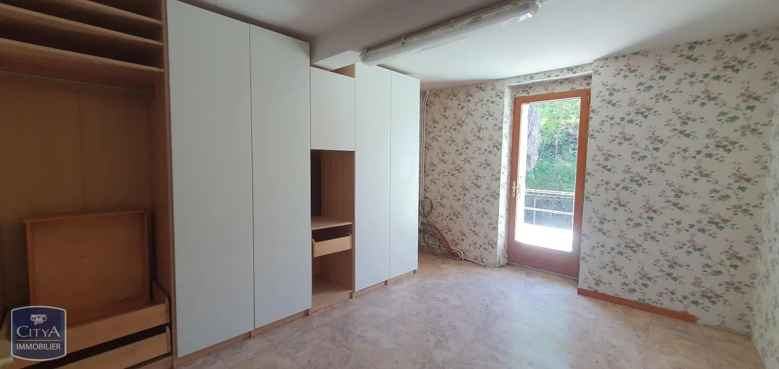 Photo 11 Maison 9 pièces 200m²