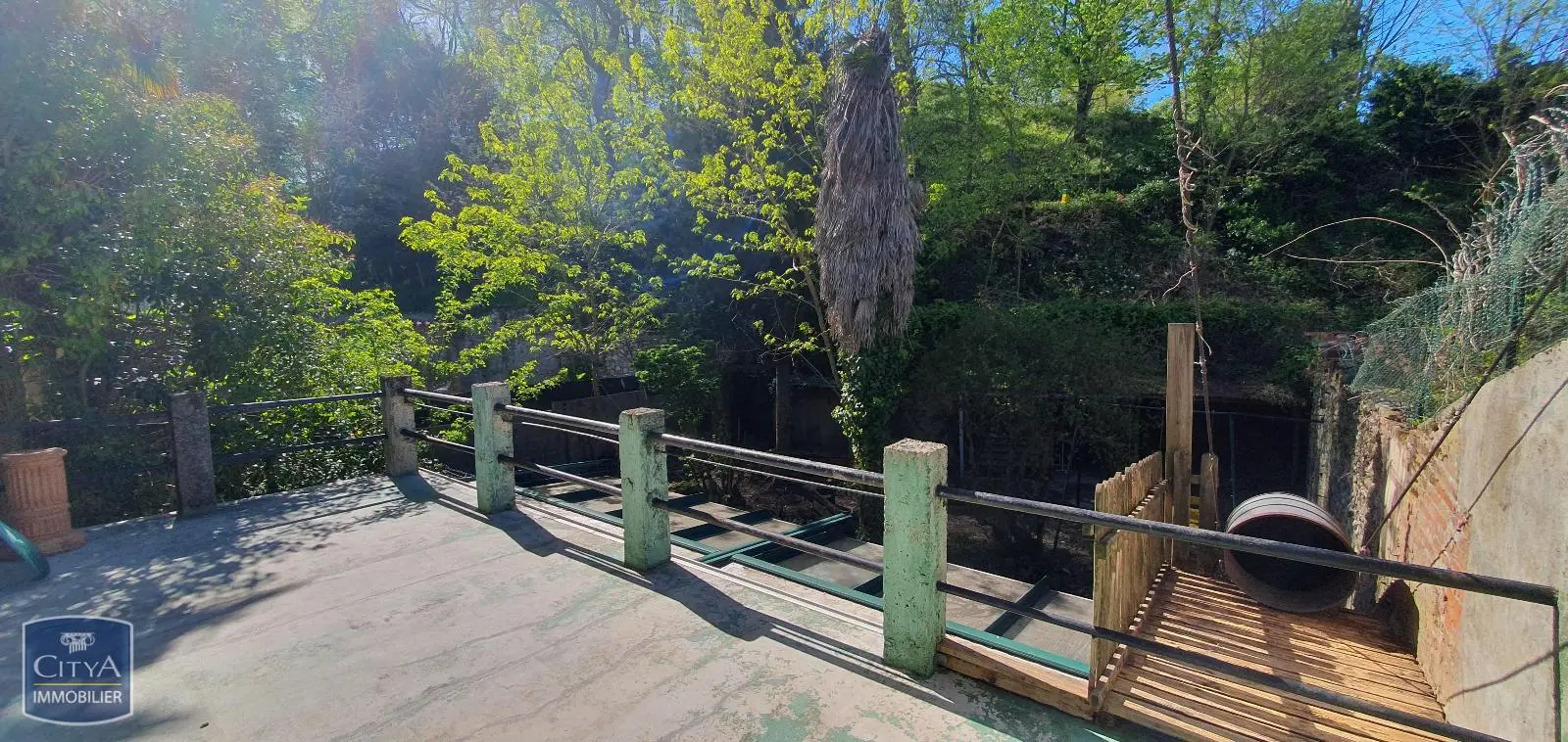 Photo 21 Maison 9 pièces 200m²