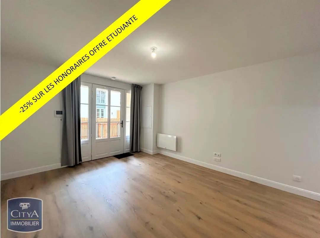 Photo 1 Appartement 1 pièce 25.12m²