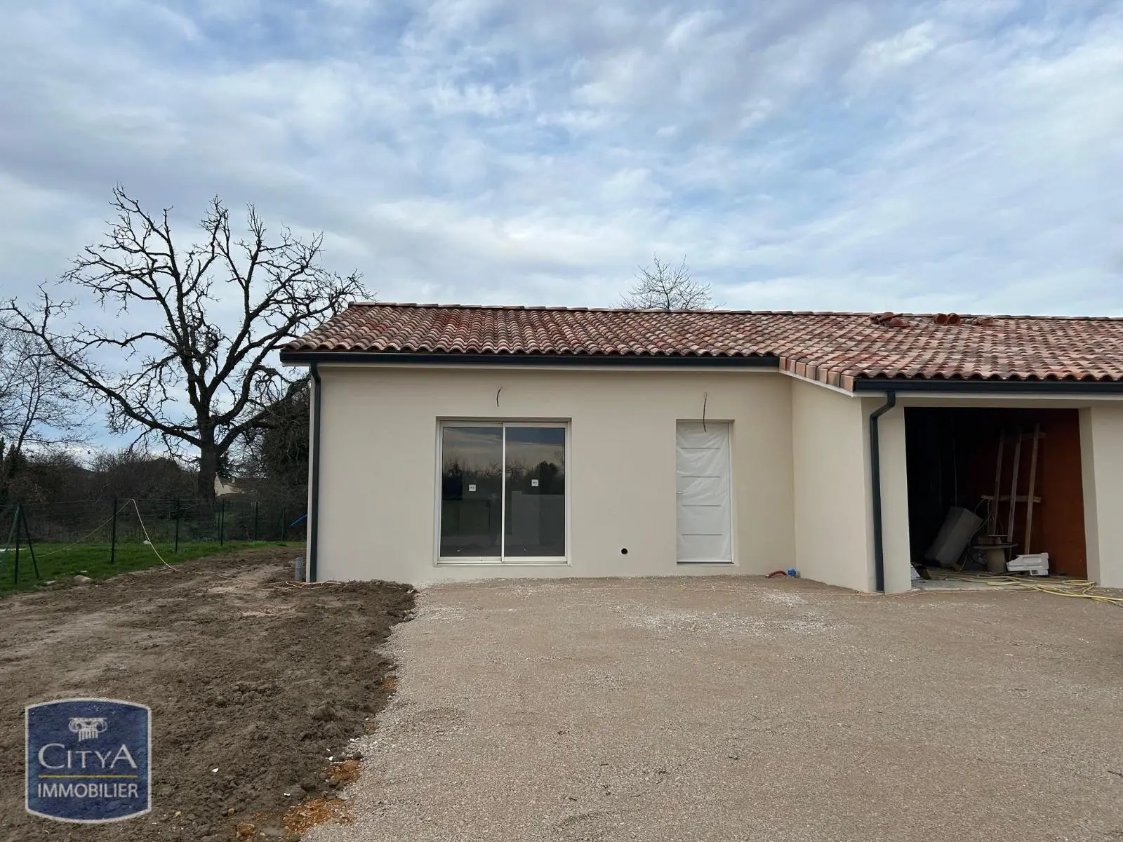 Photo 1 Maison 4 pièces 80.75m²