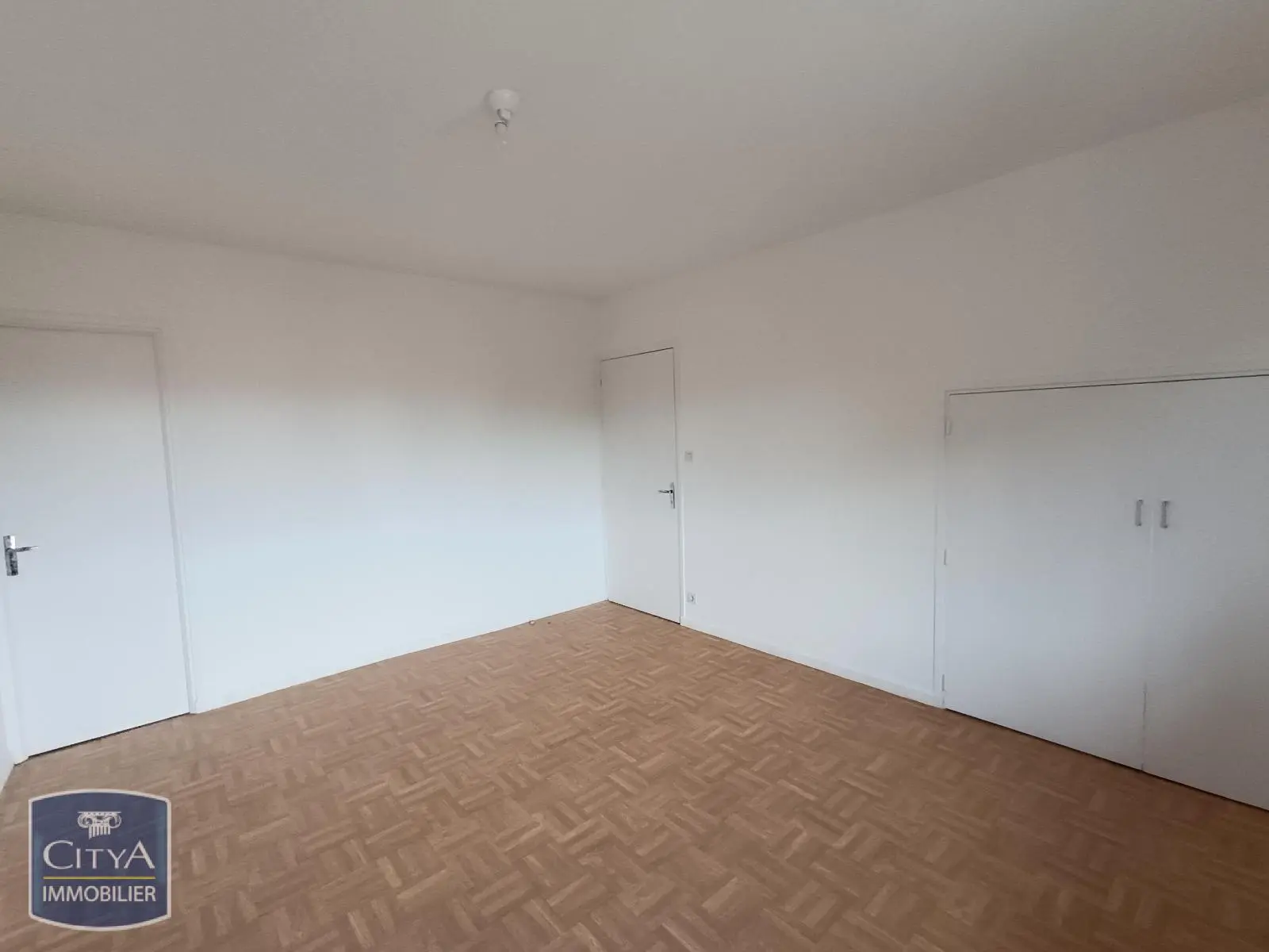Photo 2 Appartement 2 pièces 55m²
