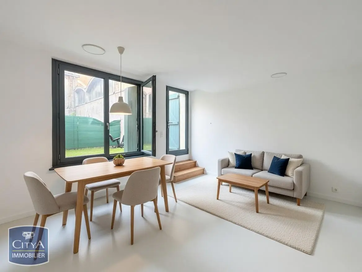 Photo 2 Appartement 1 pièce 30m²