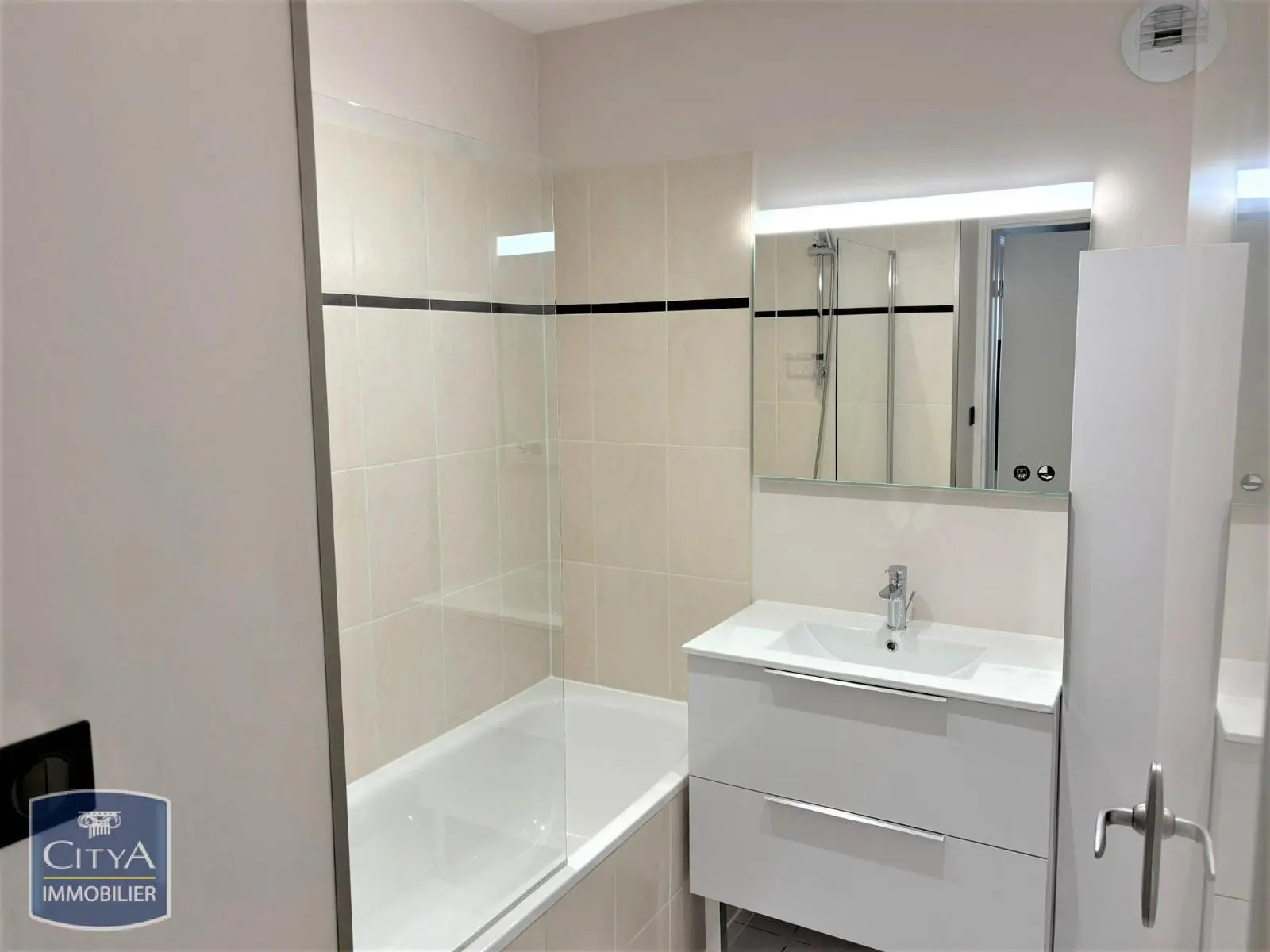 Photo 3 Appartement 2 pièces 37.52m²