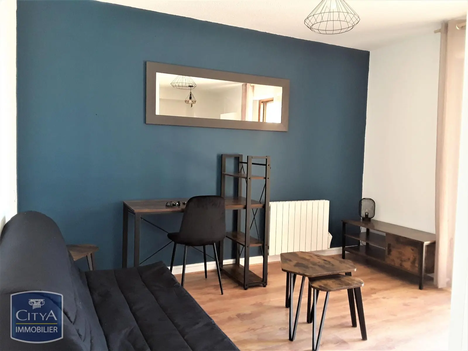 Photo 1 Appartement 1 pièce 23.71m²