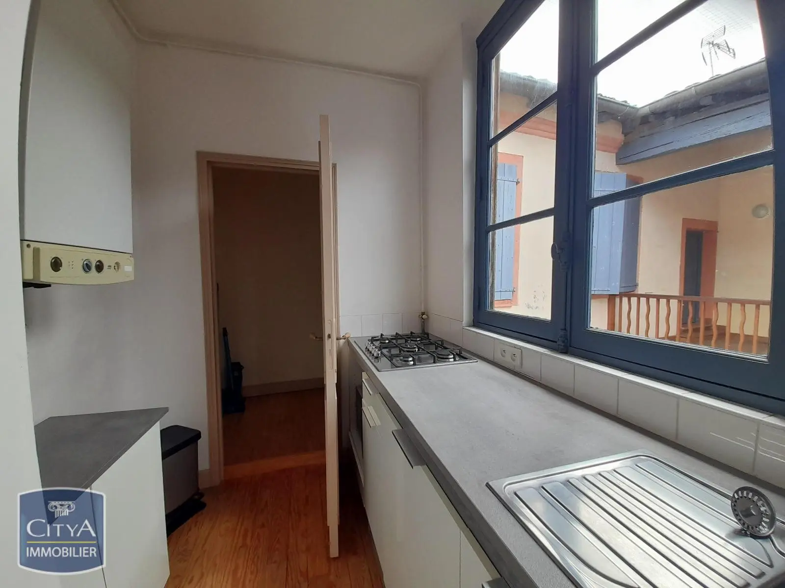 Photo 2 Appartement 1 pièce 44m²